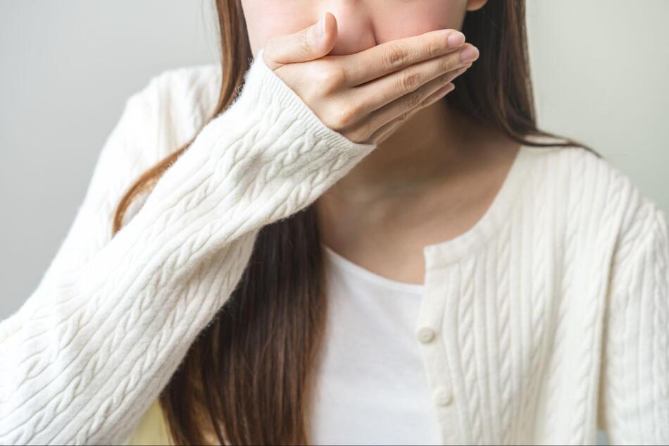 胃カメラをしている間の唾液はどうする?