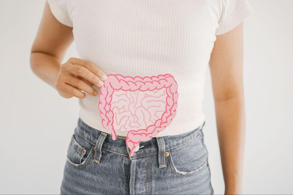 大腸カメラは恥ずかしい?検査が不安な女性に知ってほしいこと