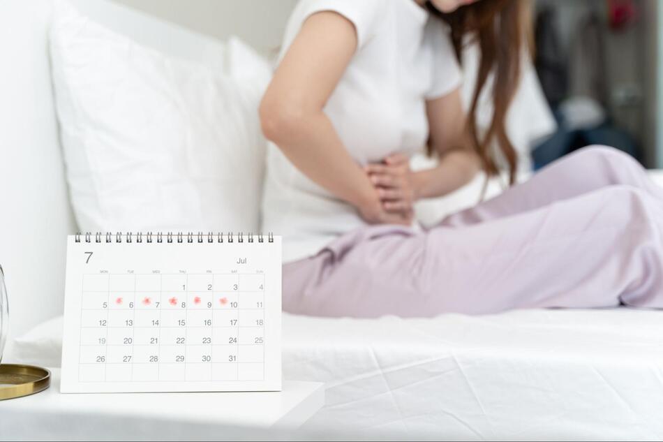 大腸カメラ当日に生理になったら?女性向けのFAQ